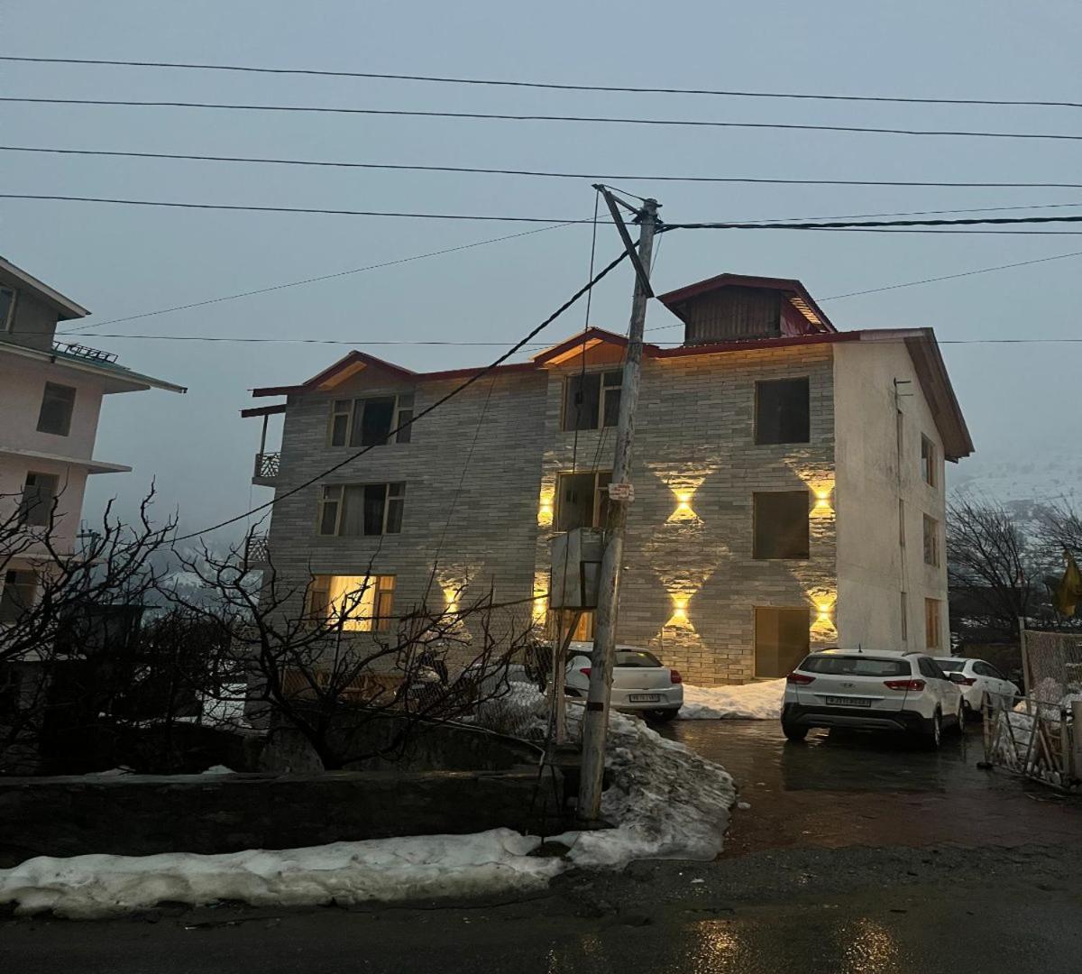 Snow Range Resort And Cottage Vashist Экстерьер фото