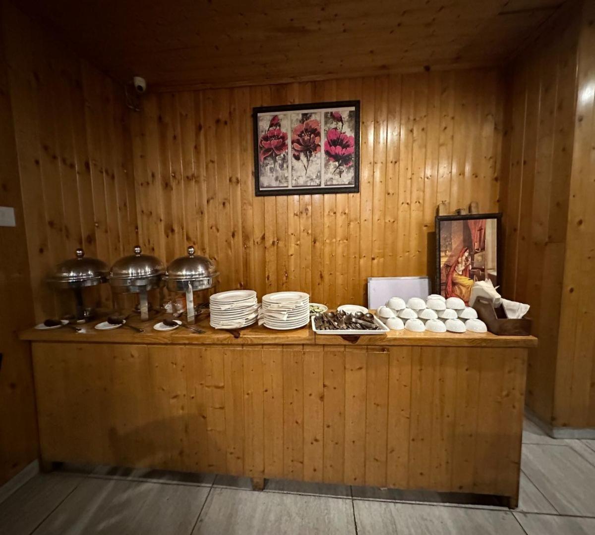 Snow Range Resort And Cottage Vashist Экстерьер фото