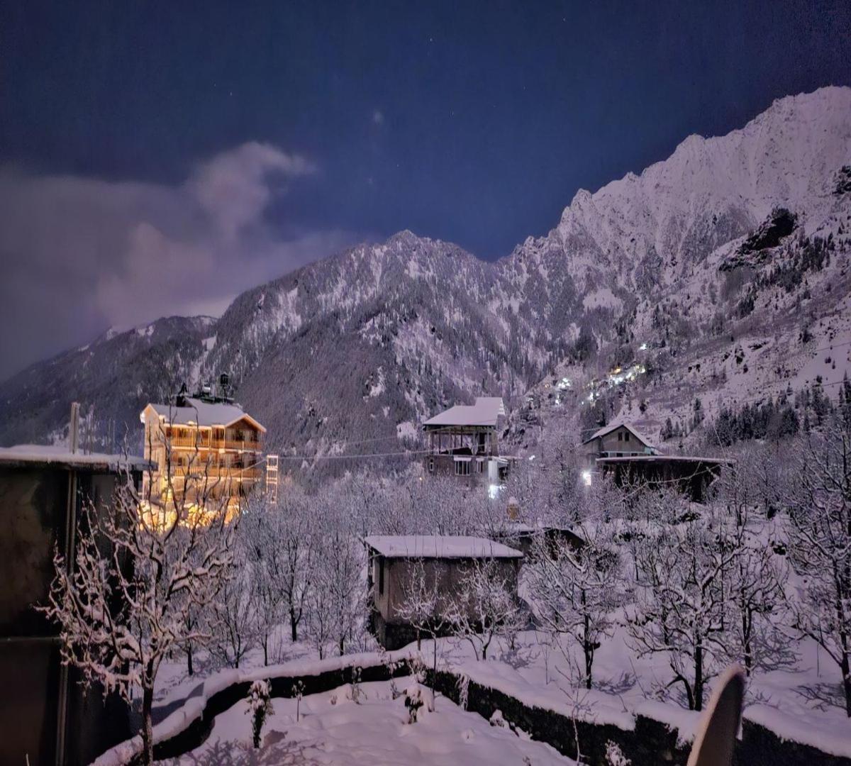 Snow Range Resort And Cottage Vashist Экстерьер фото